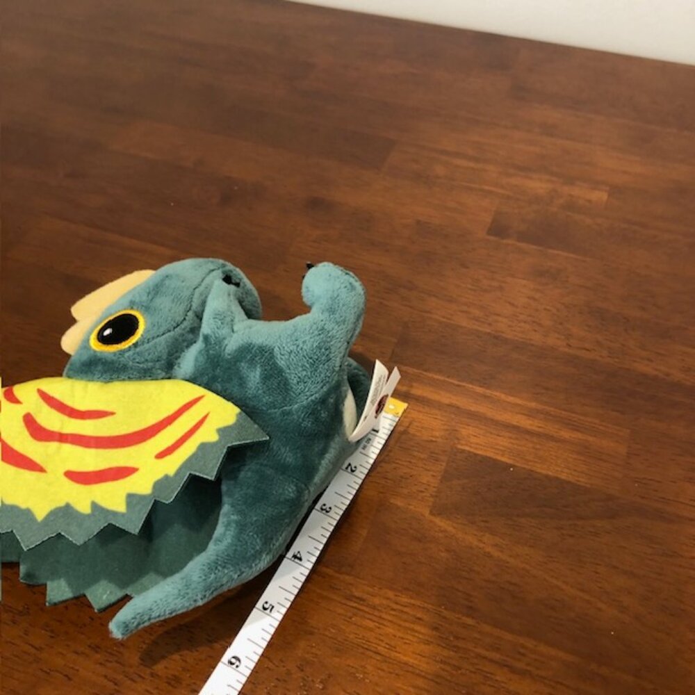 Jurassic World Small Dinosaur Plush Stuff Animal Pre-Owned. - Picture 13 of 16